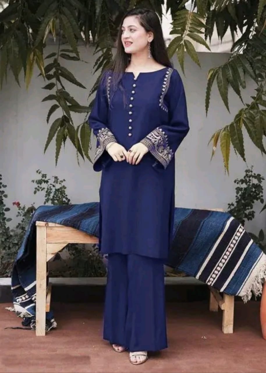 Maverick Fusion Festive Aari Work Kurta Pant Set